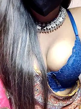 priyanka1345 online show from September 22, 7:34 pm