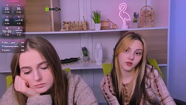 aria moo online show from October 7, 1:43 am