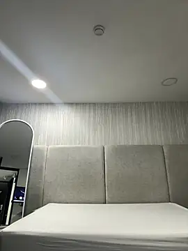 Isabellaa Palacios online show from March 27, 3:02 pm