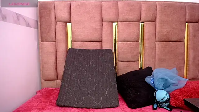 KENDALL ART online show from October 10, 9:31 pm