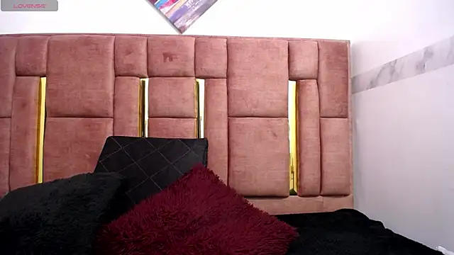 KENDALL ART online show from April 7, 3:19 am