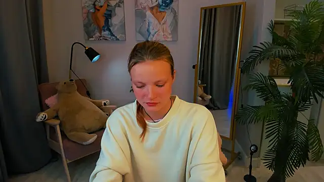 Snapshot of Ginger_Emma chatting on September 11, 8:42 pm Ginger Emma online show from September 11, 8:42 pm