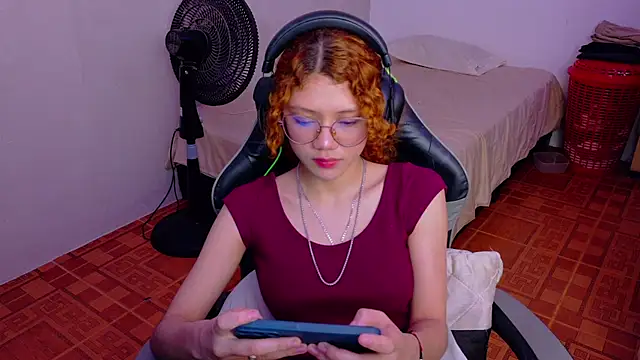 Birdie 0 online show from September 23, 1:31 pm