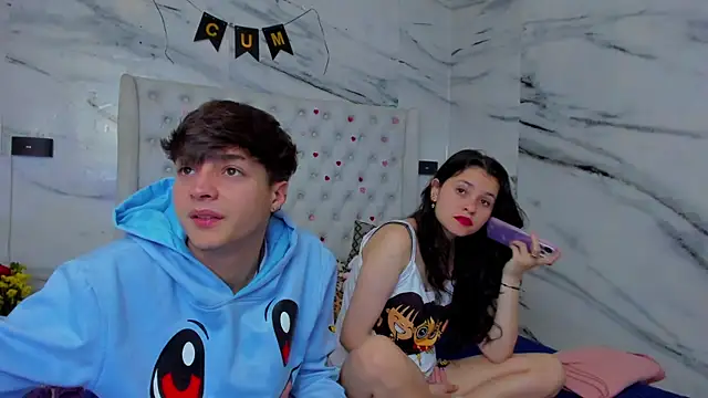 Ari and Storm online show from May 11, 4:04 pm