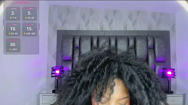 AmiraMorgan online show from December 21, 5:44 am