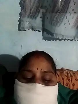 Sheema tyagi online show from December 5, 3:24 pm