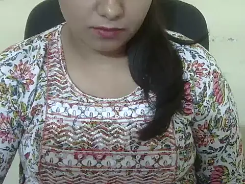 Aanya Hazel online show from December 2, 6:43 pm