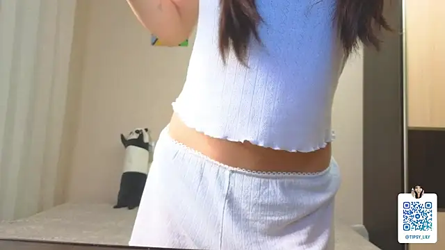 SakuraVelvet online show from February 15, 8:19 pm