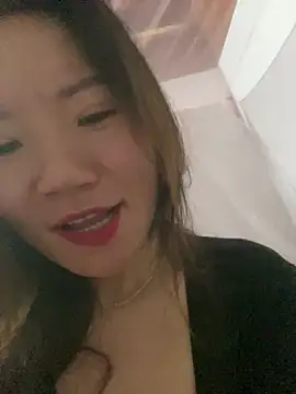 Pyy07 online show from March 29, 5:28 am