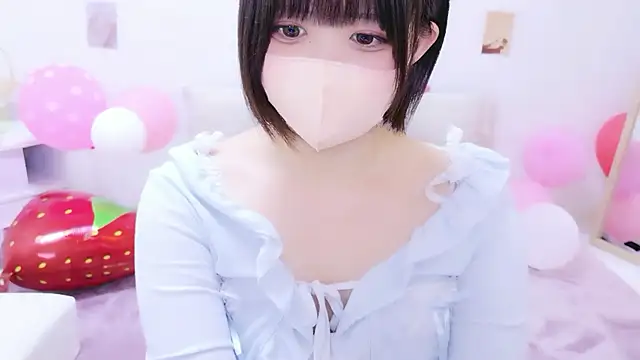 Hinata Sun online show from April 5, 7:07 am