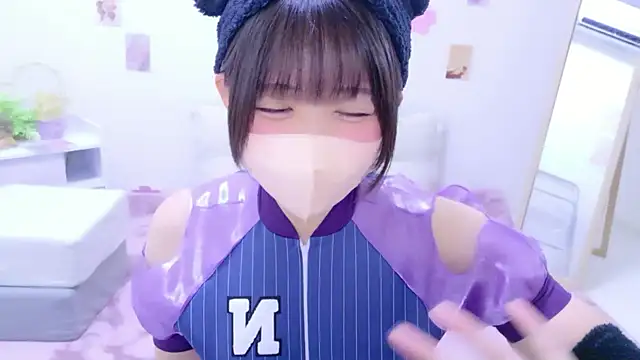 Hinata Sun online show from May 20, 11:29 am