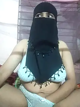 Snapshot of hezabi_queen07 chatting on September 24, 6:29 pm hezabi queen07 online show from September 24, 6:29 pm