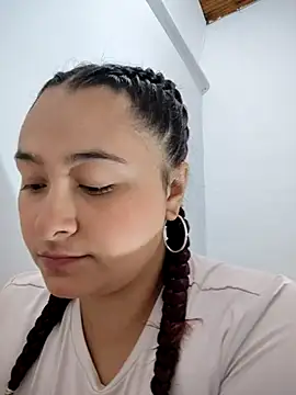 Freyacooper online show from November 27, 3:09 am