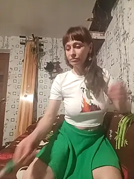 Lietta  online show from May 8, 7:16 pm