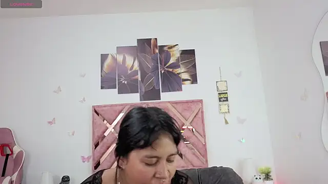 Candy Chloe02 online show from May 22, 4:54 am