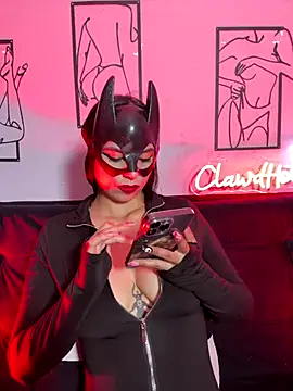 Clawd hot online show from October 13, 9:39 pm