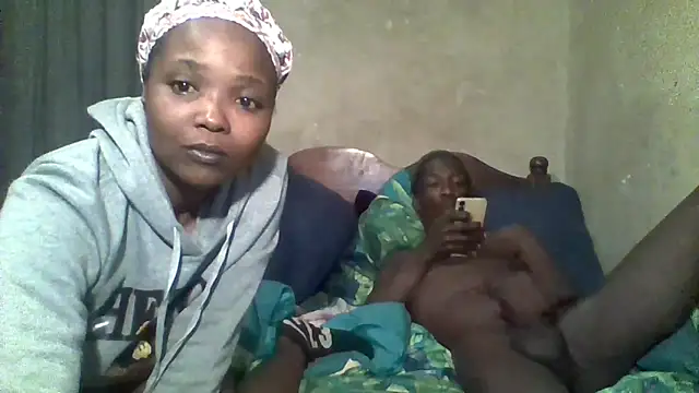 longdickson12345 online show from May 14, 11:54 pm