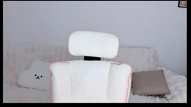 Xiao-runbao online show from December 18, 1:38 pm