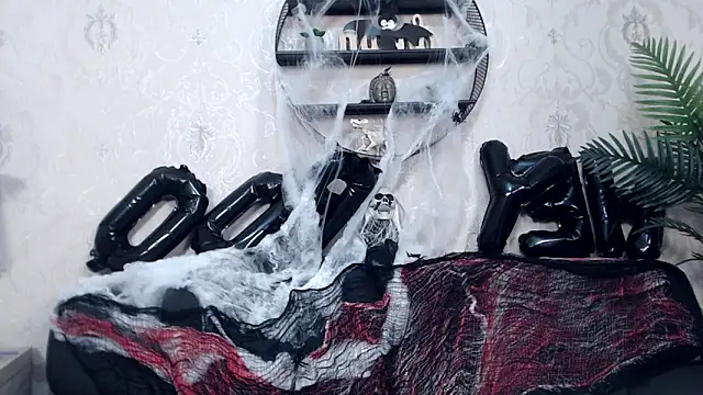 AnaysDivine online show from October 20, 3:20 am