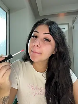 AnaysDivine online show from November 2, 7:34 am