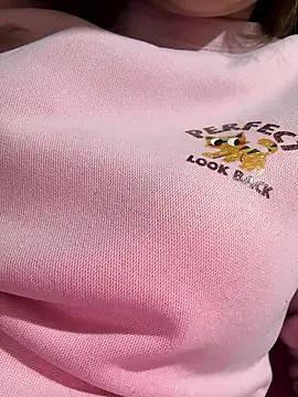 ThuPhuong-Tr online show from January 10, 1:27 pm