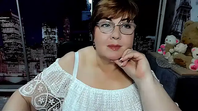 Bela Lana  online show from April 1, 4:59 pm