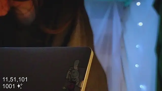 HoneyLem0n online show from November 20, 4:57 am