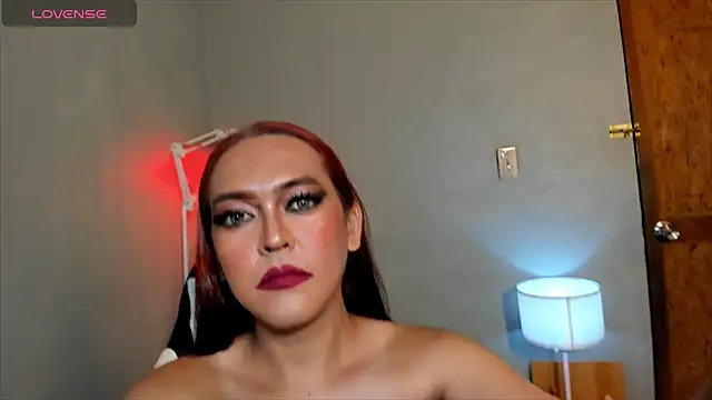 Snapshot of QueenCasandra chatting on September 24, 5:56 pm QueenCasandra online show from September 24, 5:56 pm