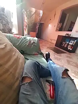 Bri25 online show from November 20, 4:41 pm