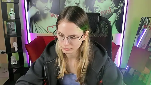 Carrie Rose online show from October 29, 2:38 am