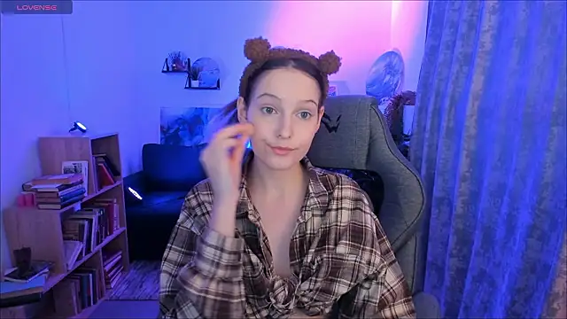 JenniferKiim online show from March 26, 2:25 am