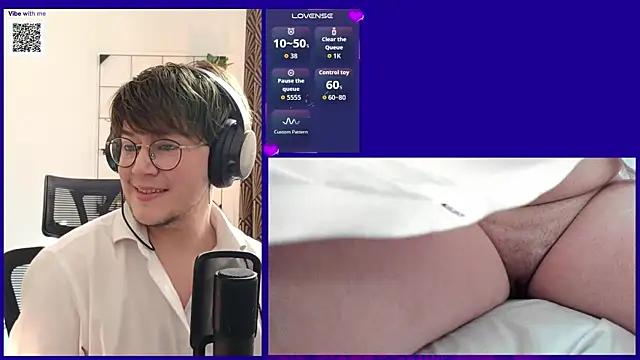 MossPrince online show from April 6, 1:45 pm