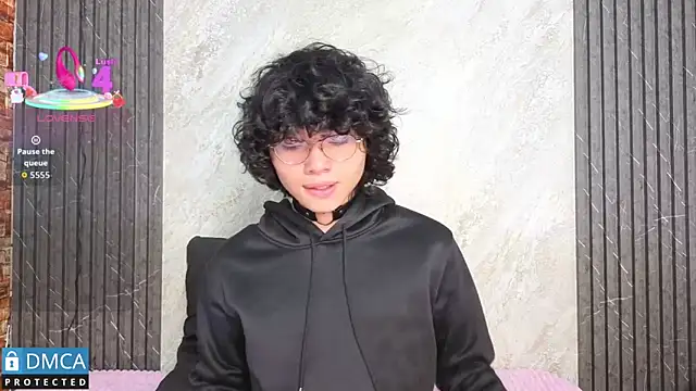 mich marin  online show from October 3, 11:48 am