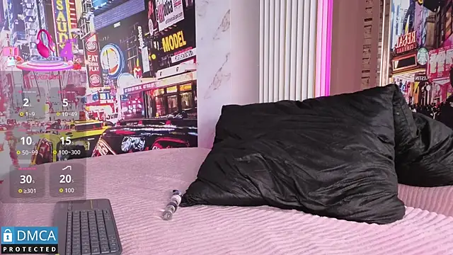 mich marin  online show from October 8, 11:25 am