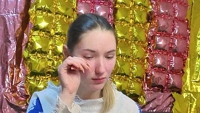  kikiclark   online show from March 22, 8:48 pm