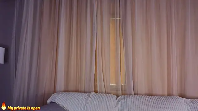 AntonelaAmeli online show from May 16, 1:41 am
