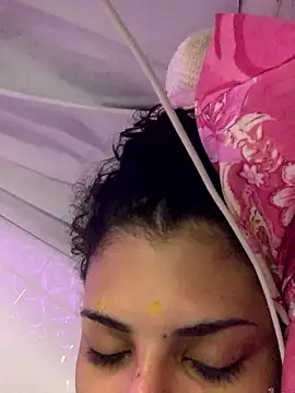 luluzinhax online show from January 9, 3:00 am