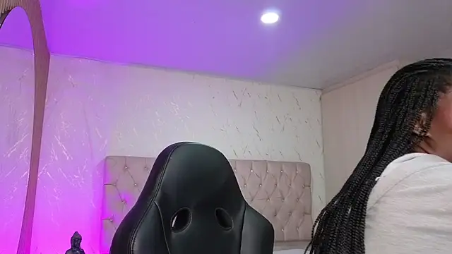 eliza eup online show from June 6, 3:24 am