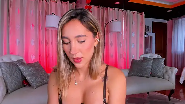 Zarajener online show from May 18, 9:32 pm