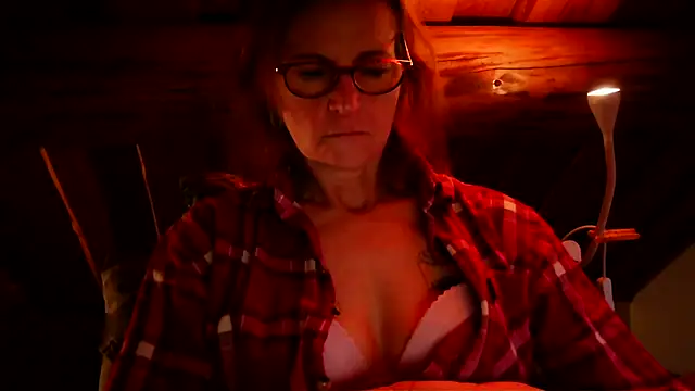 Valinella online show from March 30, 5:51 am