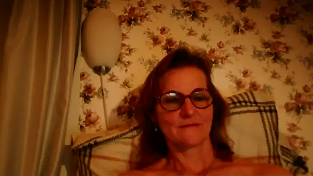 Valinella online show from February 22, 9:05 pm