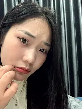 LylyBaby1888 online show from January 14, 2:16 am