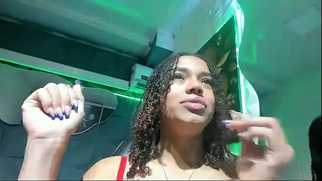 Snapshot of GoodessLatinG chatting on September 9, 1:55 pm GoodessLatinG online show from September 9, 1:55 pm