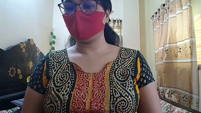 Elena cruz5 online show from May 4, 8:29 am