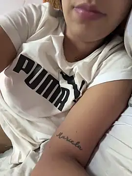 lulizoee online show from April 8, 6:43 pm