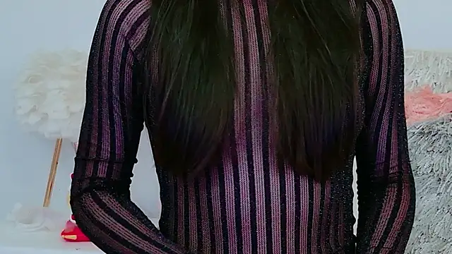 MiaDunoff online show from February 20, 8:42 pm