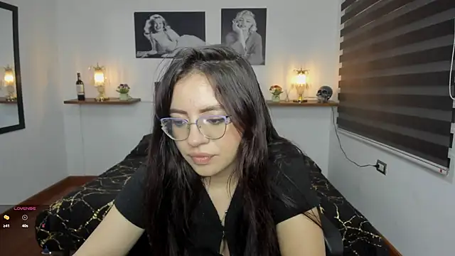 Barbara Jonesss 4 online show from September 22, 7:12 pm