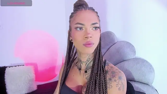 michell danna online show from December 13, 8:37 pm