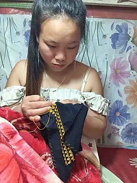 liu-liusexy online show from May 11, 2:45 pm
