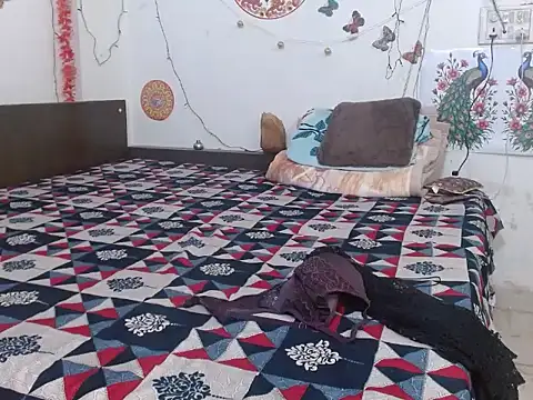 first night online show from November 15, 9:21 am